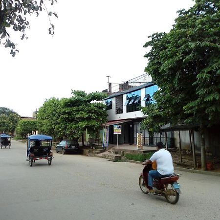 Hospedaje Independencia ปูคาลปา ภายนอก รูปภาพ