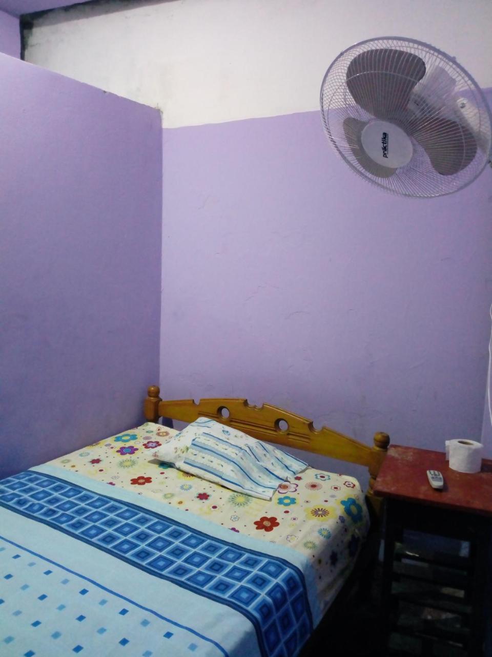 Hospedaje Independencia ปูคาลปา ภายนอก รูปภาพ